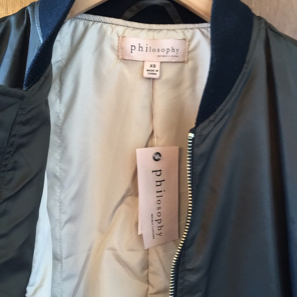 Bomber jacket - Picture 2 of 2
